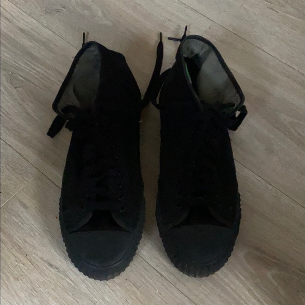 Pf Flyers Converse